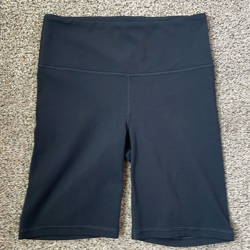 Athleta Elation 8” High-Rise Short